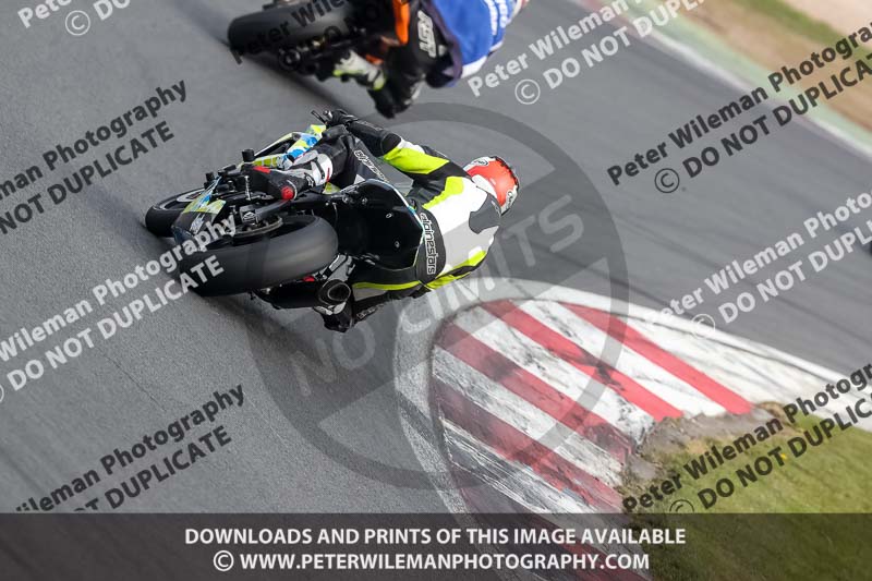 donington no limits trackday;donington park photographs;donington trackday photographs;no limits trackdays;peter wileman photography;trackday digital images;trackday photos